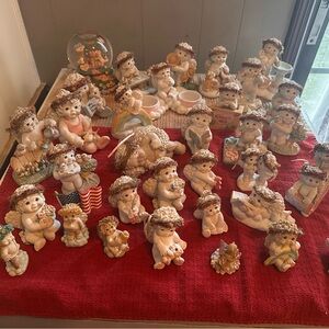 Assorted Cream Cherub Figurine Collection - Decorative Home Accents